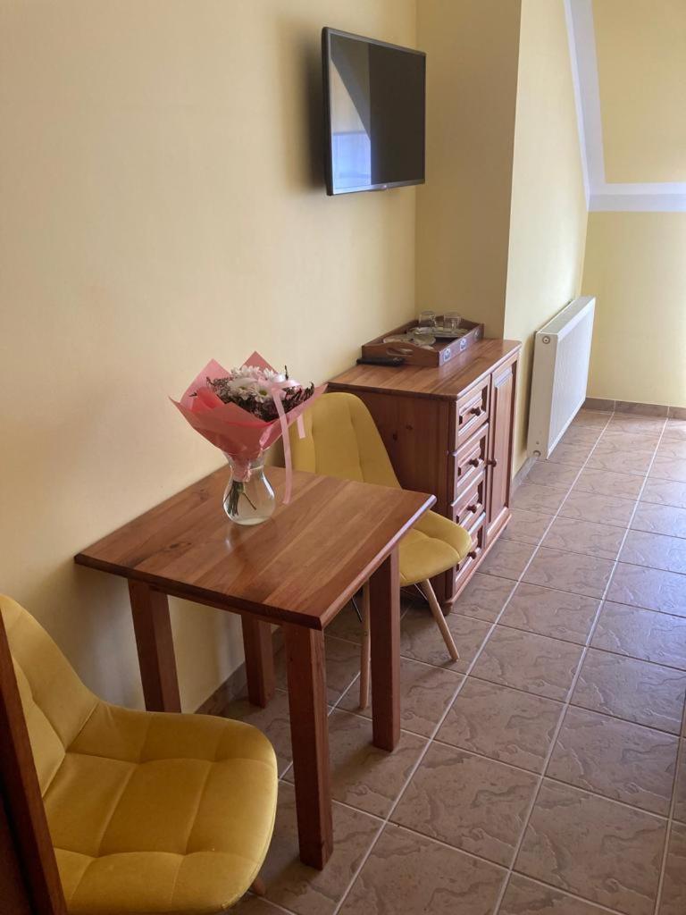Ferienwohnung Pod Delfinem Rewal Exterior foto
